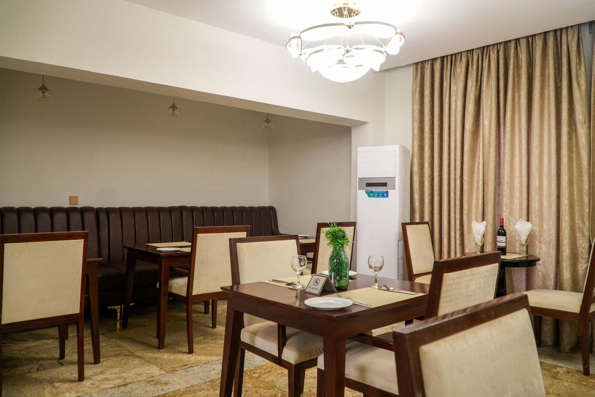 Amor Hotels Abuja Eksteriør bilde