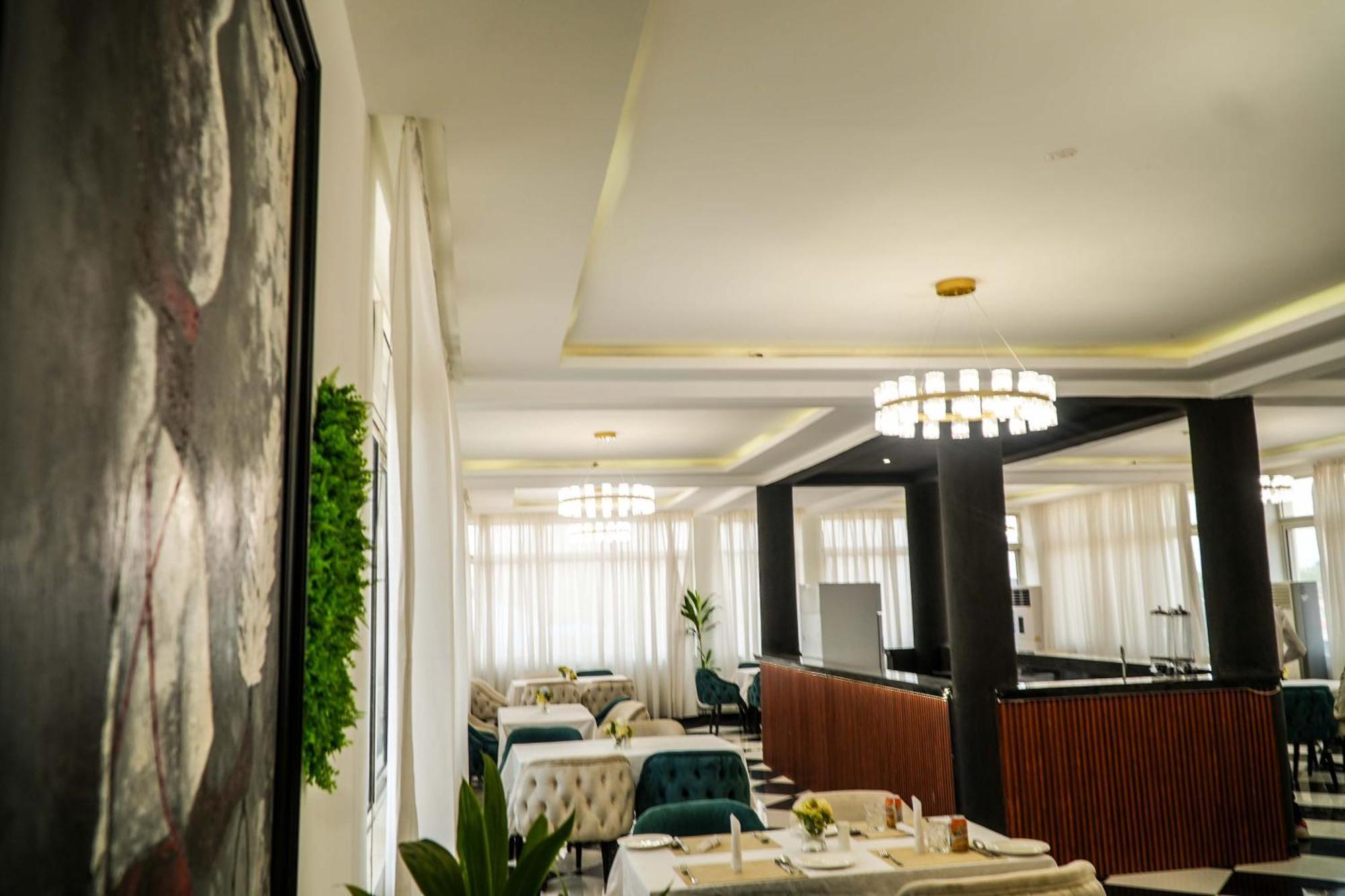 Amor Hotels Abuja Eksteriør bilde