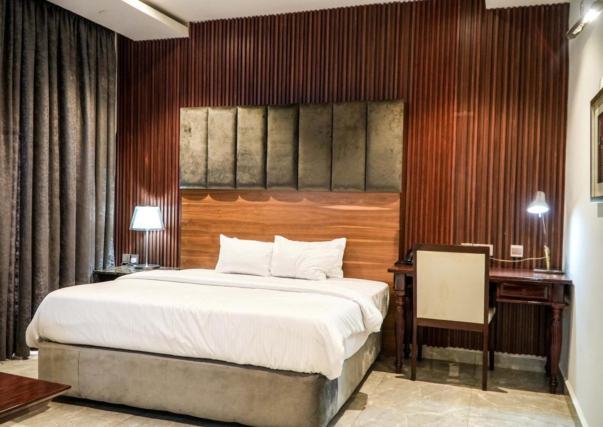 Amor Hotels Abuja Eksteriør bilde